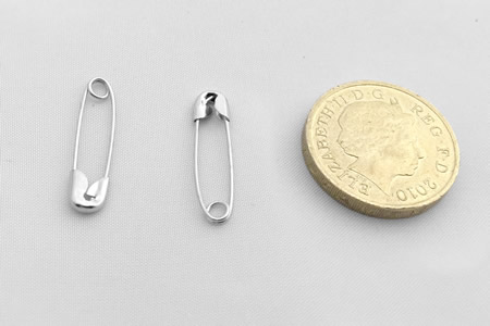 Safety Pins - 22mm